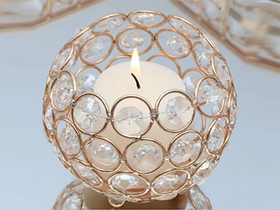 Crystal candle holder